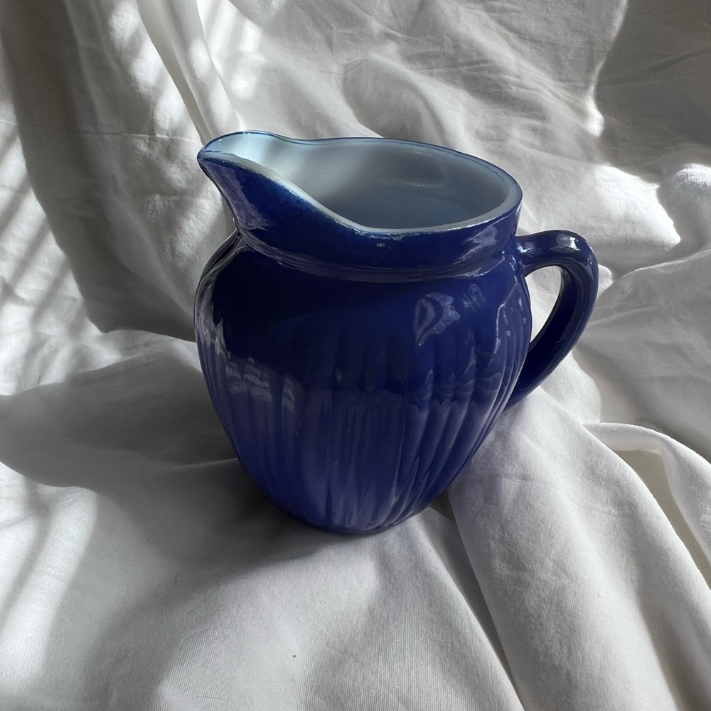 Vintage blue Hazel-Atlas creamer